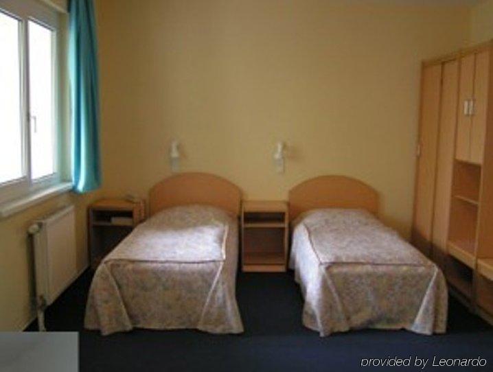 Romai Hotel Budapest Szoba fotó