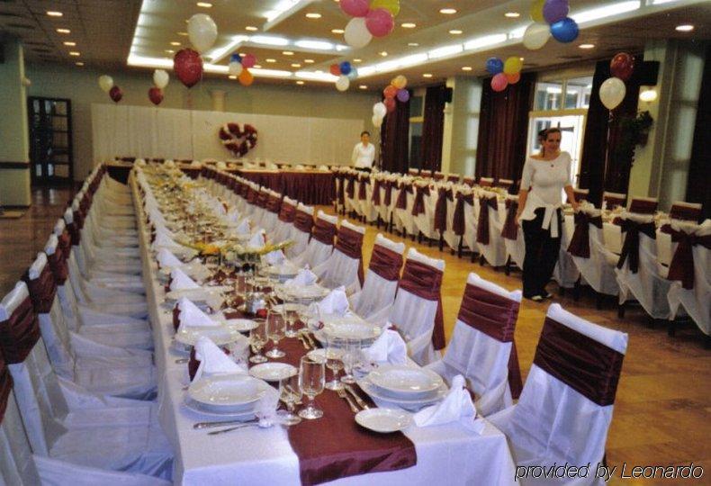 Romai Hotel Budapest Étterem fotó